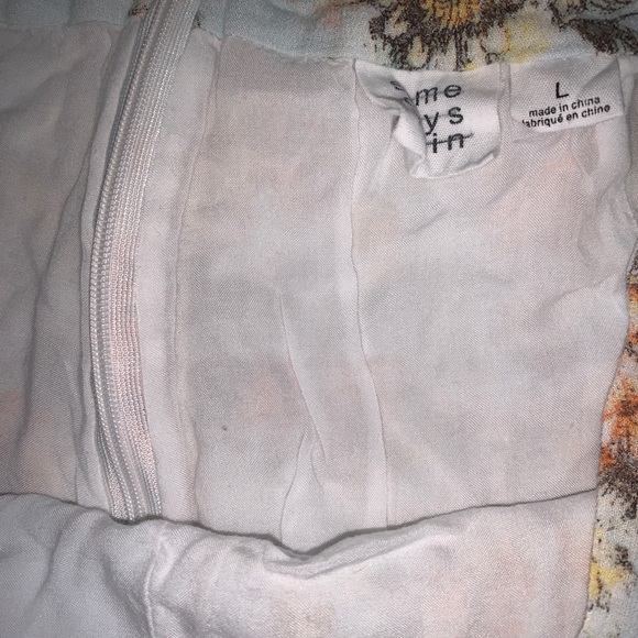 Three Shorts Bundle - Picture 9 of 11